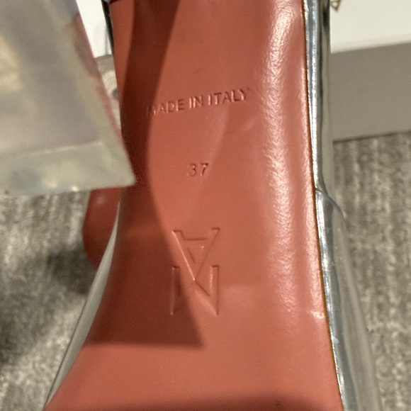 Amina Muaddi Lupita glass clear slipper plexi Silver pvc leather Heels - Picture 8 of 8